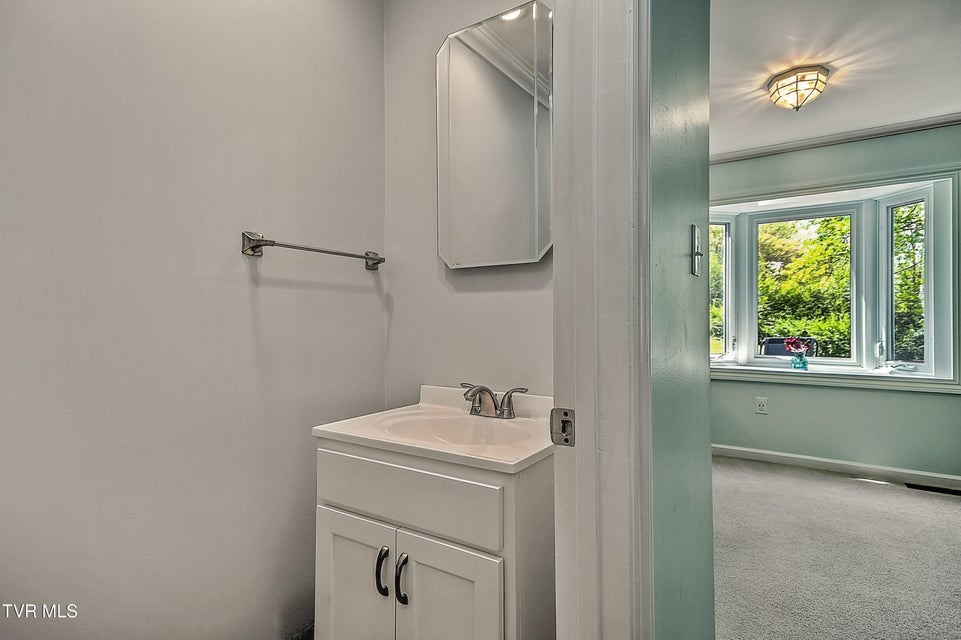 Photo #23: 308 Appleberry Circle