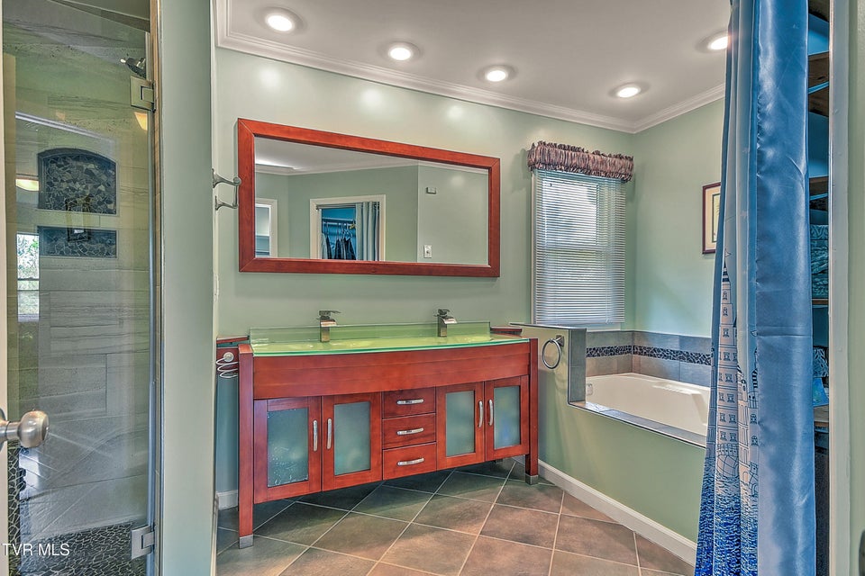 Photo #31: 308 Appleberry Circle