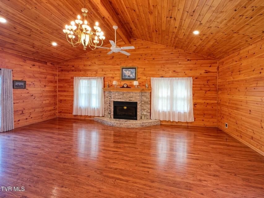 Photo #7: 60 School Street