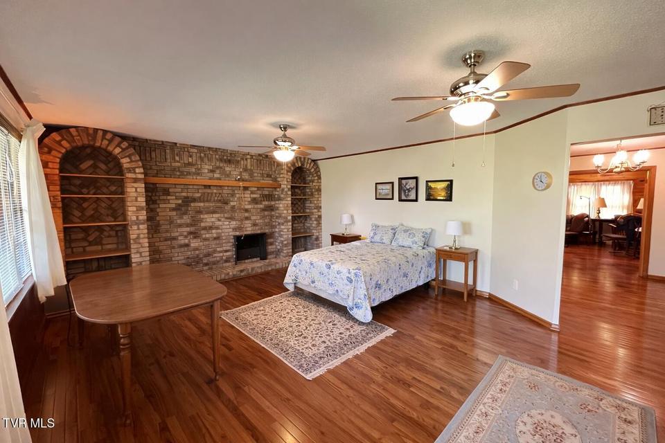 Photo #37: 60 School Street