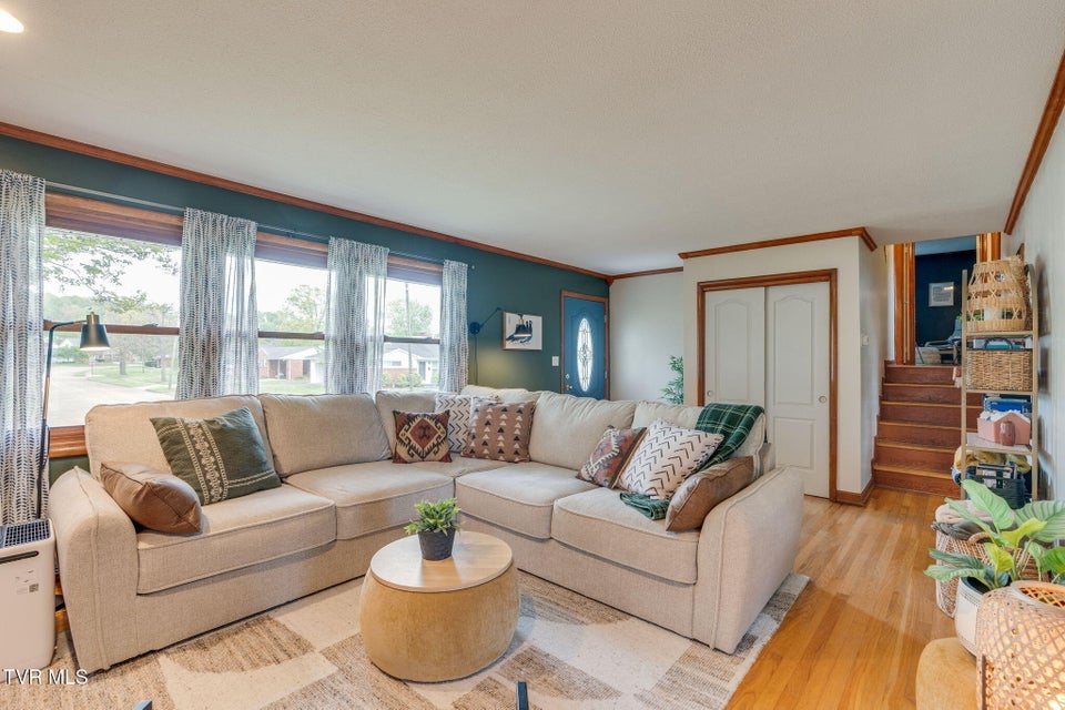 Photo #7: 2217 Swannanoa Avenue