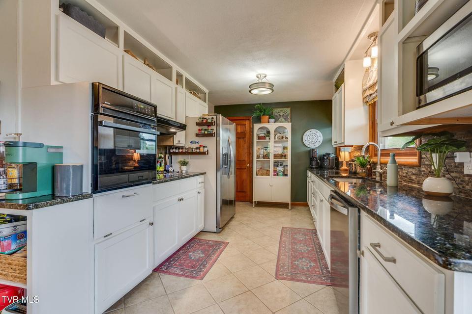 Photo #9: 2217 Swannanoa Avenue