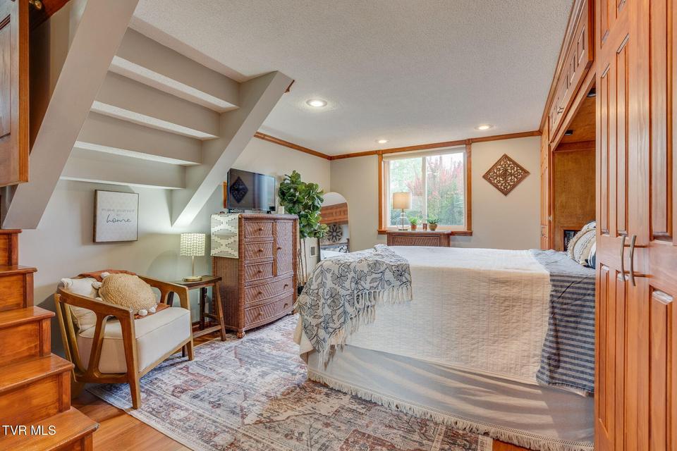 Photo #13: 2217 Swannanoa Avenue