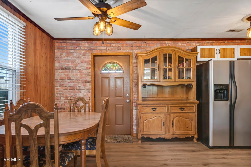 Photo #8: 323 Sequoyah Drive