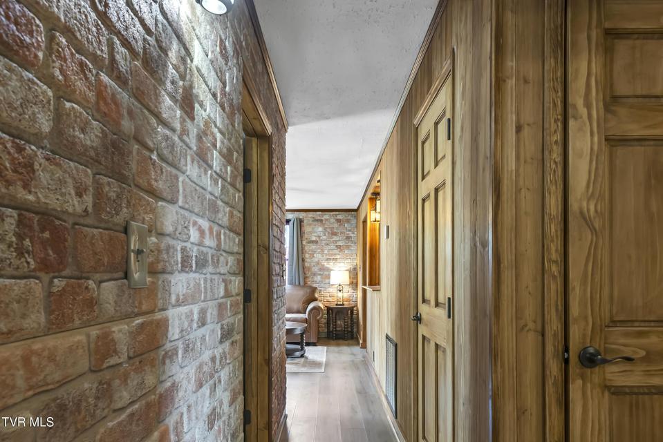 Photo #12: 323 Sequoyah Drive