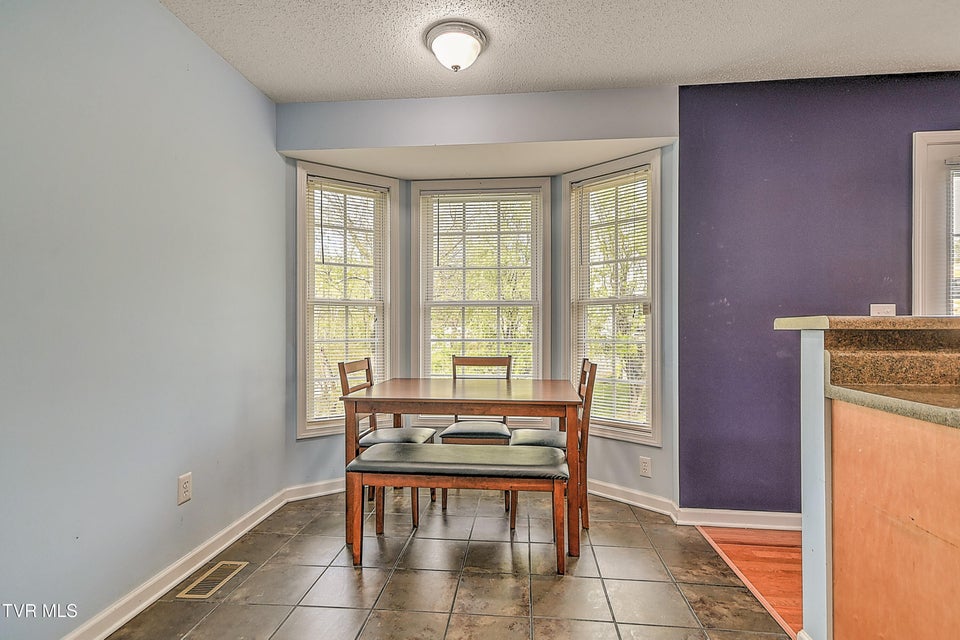 Photo #10: 245 Leonard Street