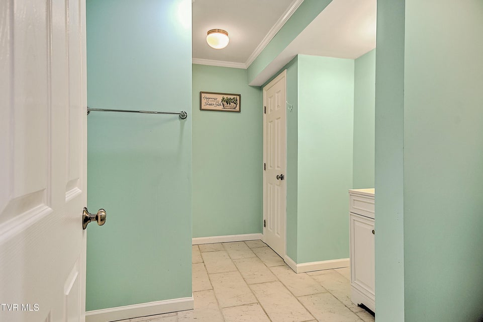 Photo #33: 245 Leonard Street