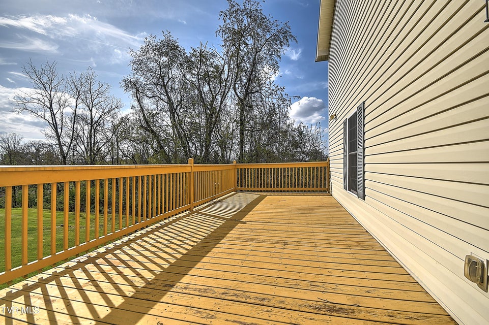 Photo #40: 245 Leonard Street