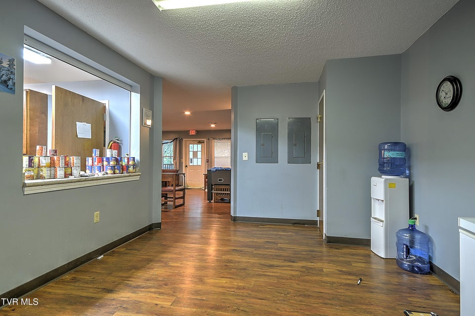 Photo #20: 1800 Mountain View Avenue