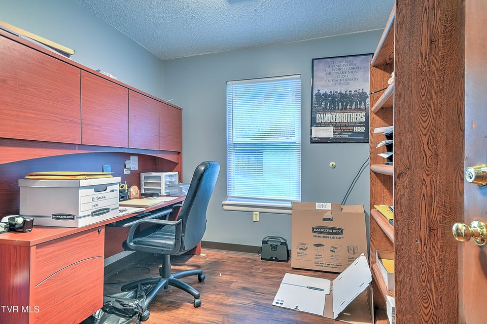 Photo #43: 1800 Mountain View Avenue