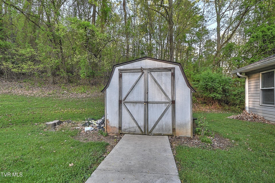 Photo #52: 1800 Mountain View Avenue