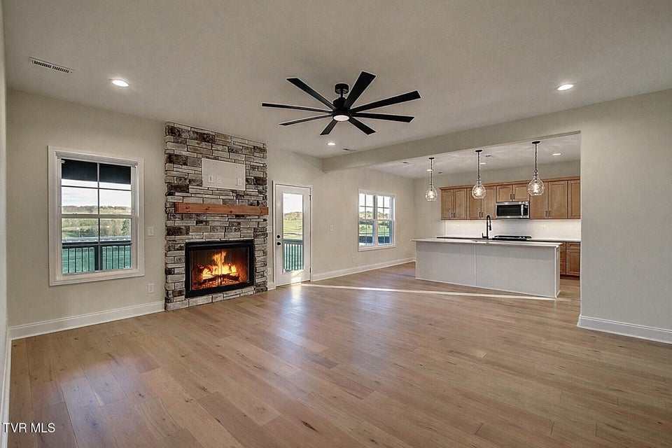 Photo #10: 1184 Hawley Road