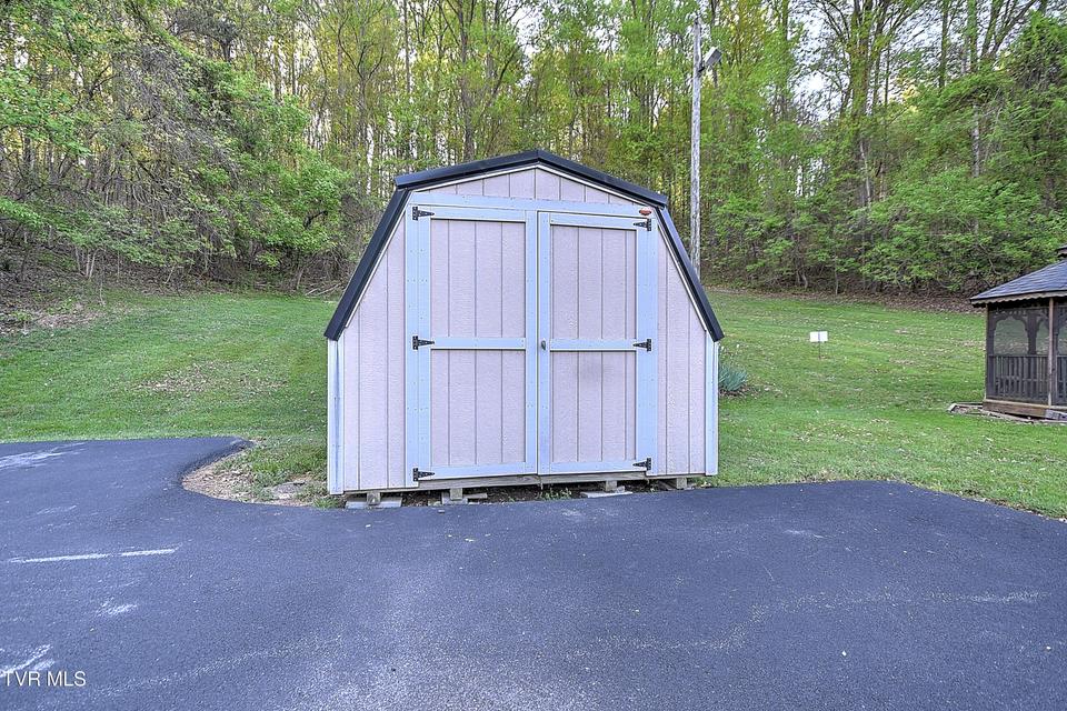 Photo #55: 1800 Mountain View Avenue