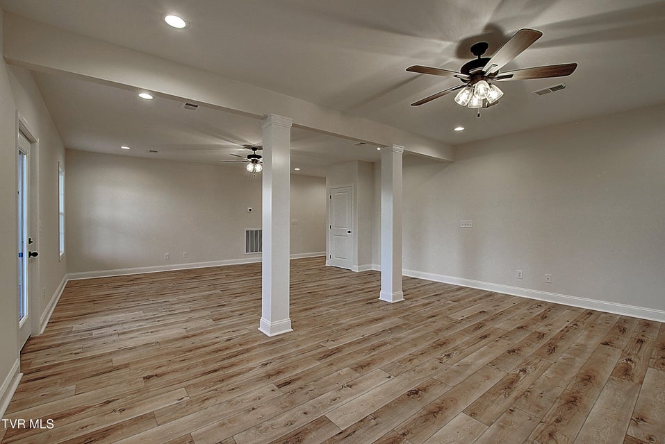 Photo #33: 1184 Hawley Road