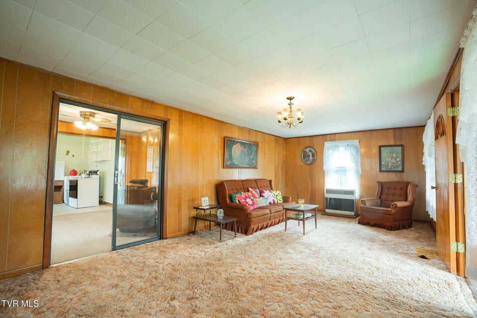 Photo #17: 427 Cove Creek Road