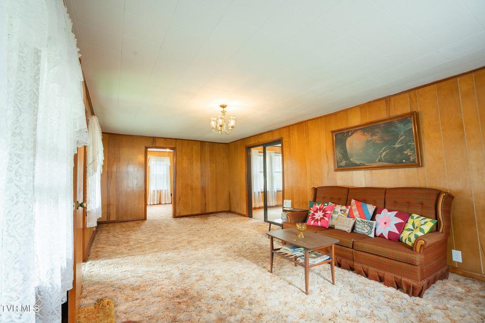 Photo #18: 427 Cove Creek Road