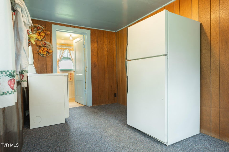 Photo #21: 427 Cove Creek Road