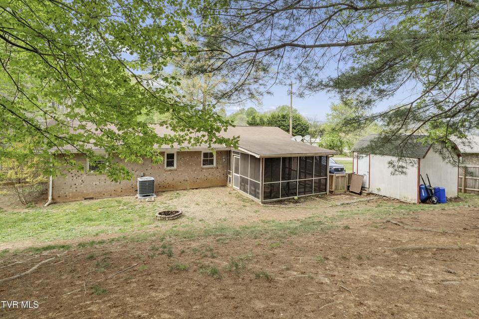 Photo #35: 1100 Skyline Drive