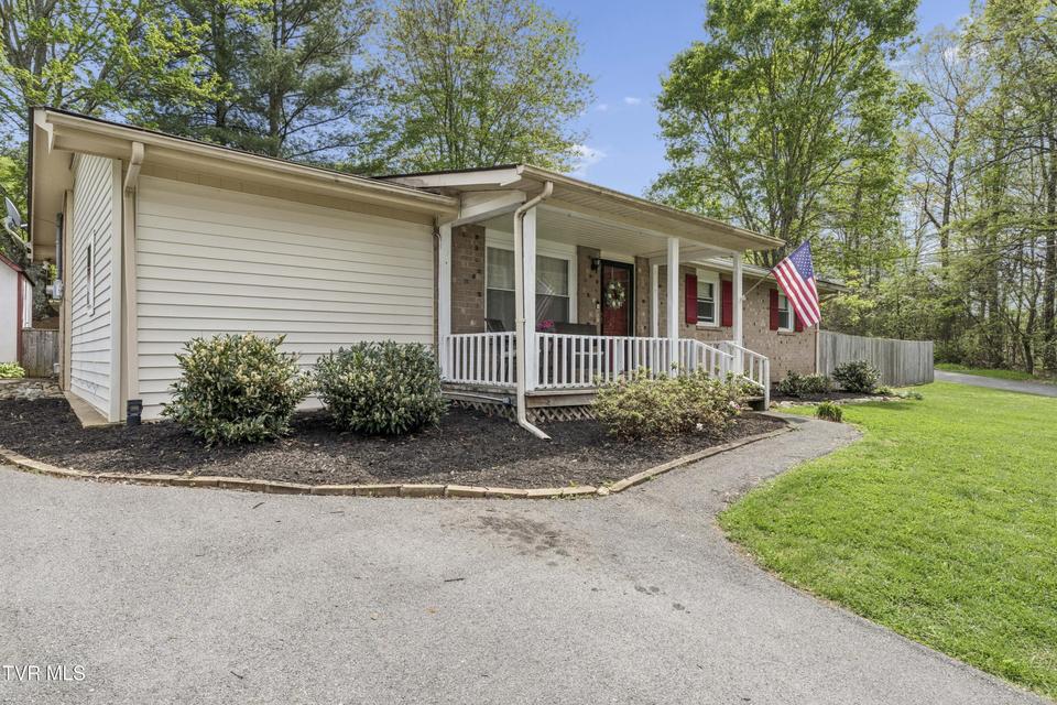 Photo #39: 1100 Skyline Drive