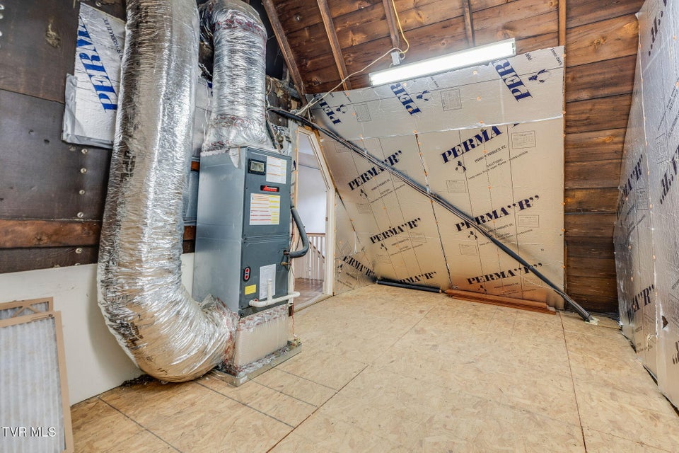 Photo #26: 116 Boyd Street