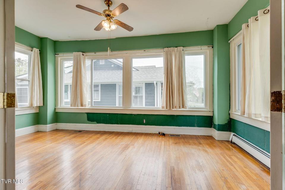 Photo #9: 116 Boyd Street