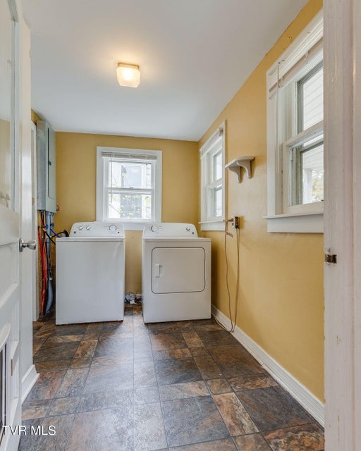 Photo #17: 116 Boyd Street