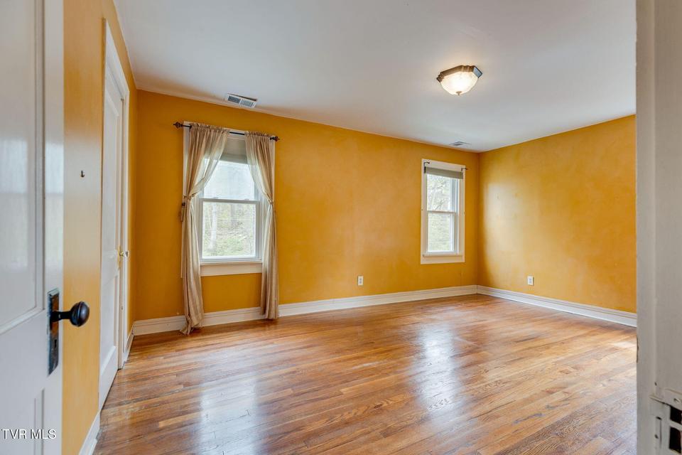 Photo #18: 116 Boyd Street