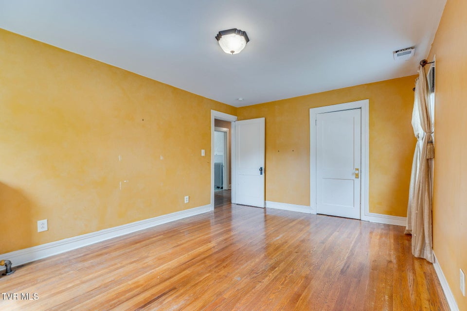 Photo #20: 116 Boyd Street