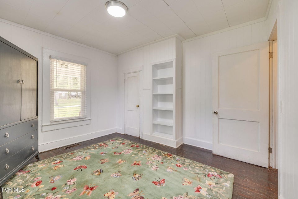 Photo #15: 225 Washington College Station