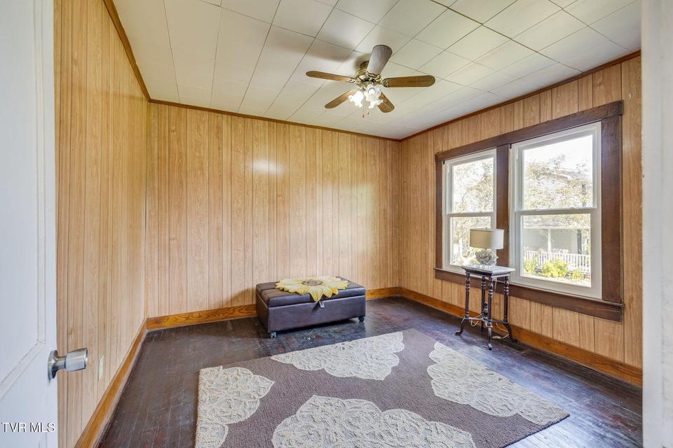 Photo #17: 225 Washington College Station