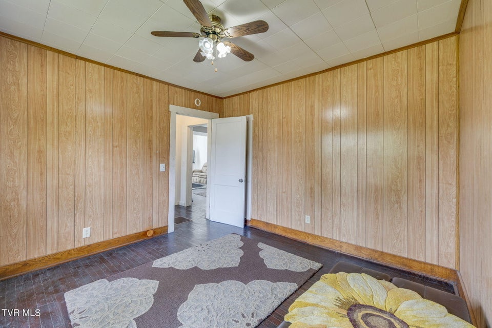 Photo #19: 225 Washington College Station