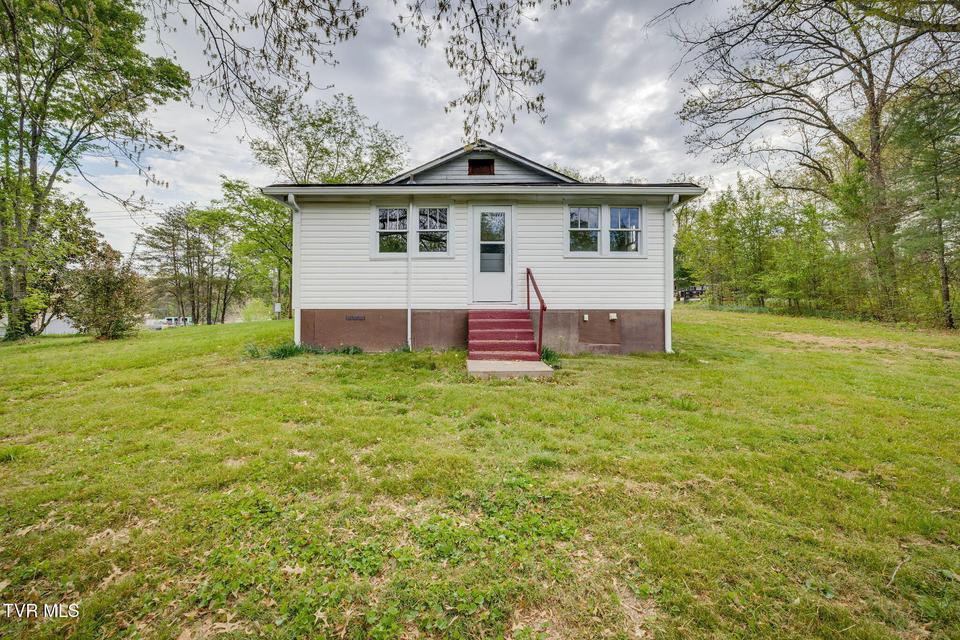 Photo #23: 225 Washington College Station