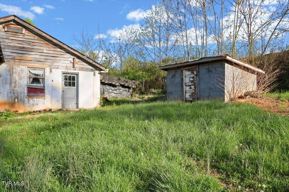 Photo #35: 1201 N & 1201 1/2 Street