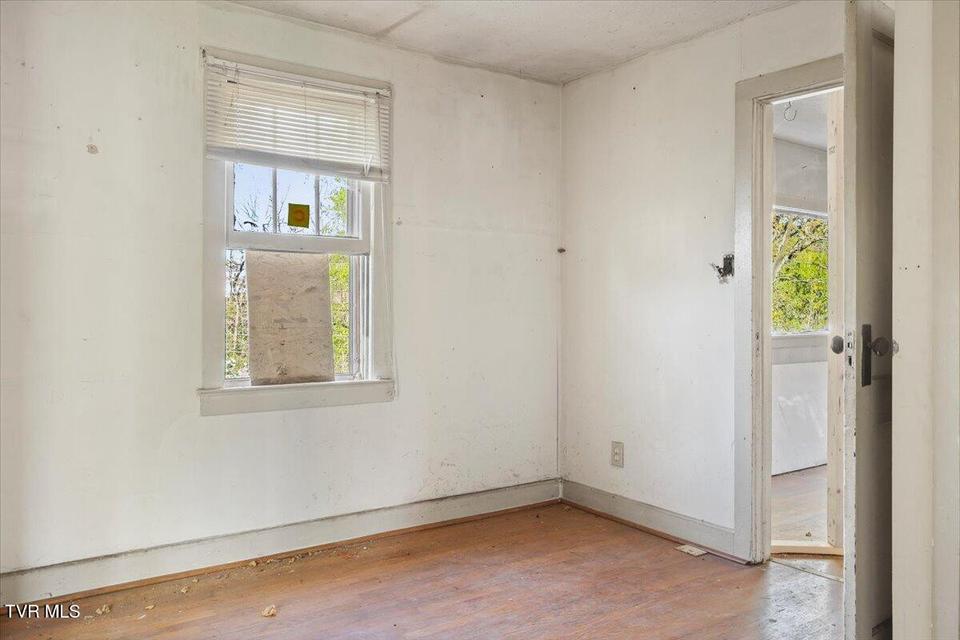 Photo #41: 1201 N & 1201 1/2 Street