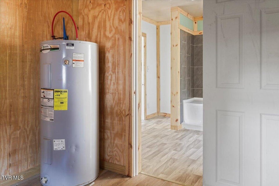 Photo #15: 1201 N & 1201 1/2 Street