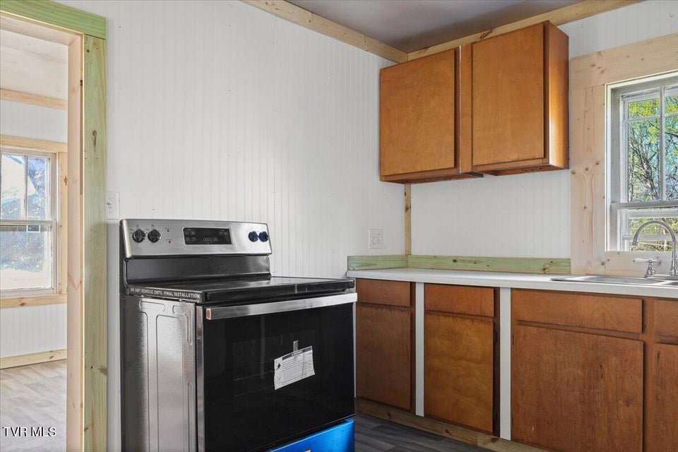 Photo #17: 1201 N & 1201 1/2 Street