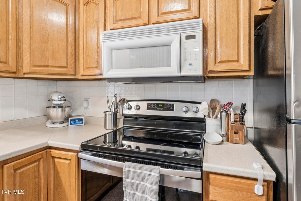 Photo #12: 1100 Skyline Drive