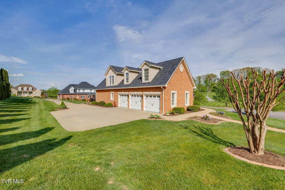 Photo #4: 1 Honeysuckle Court