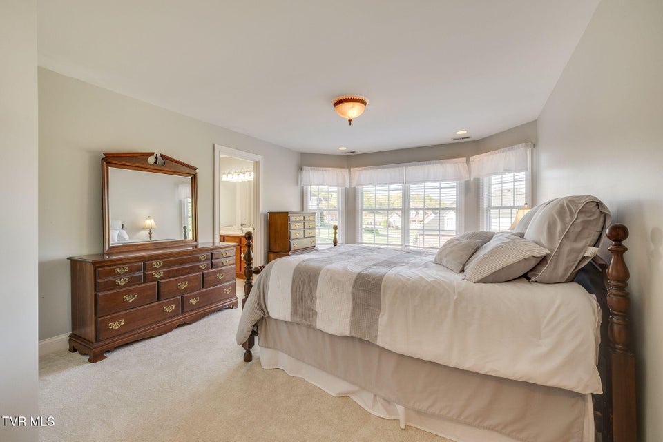 Photo #44: 1 Honeysuckle Court