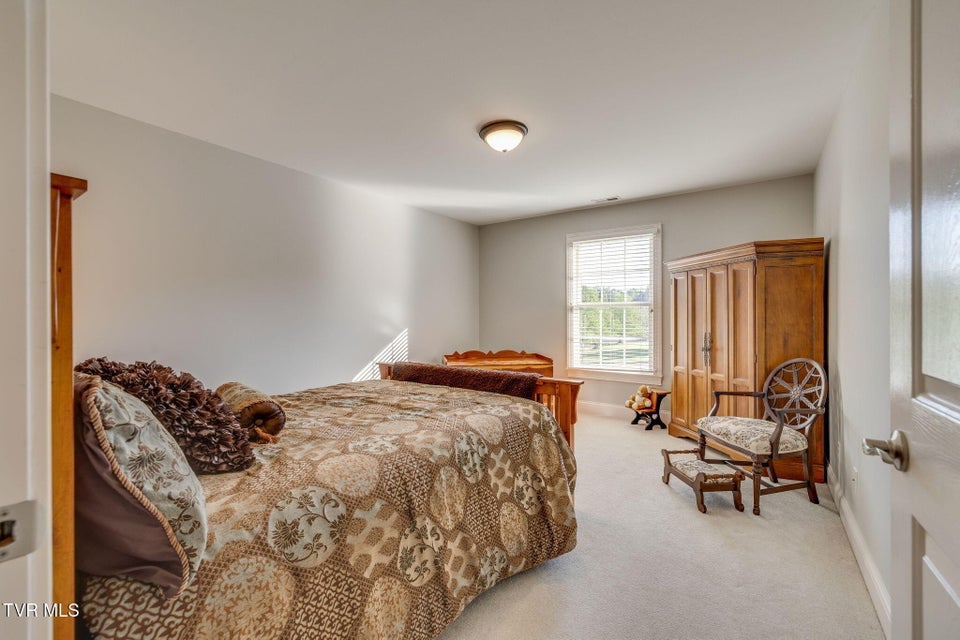 Photo #53: 1 Honeysuckle Court