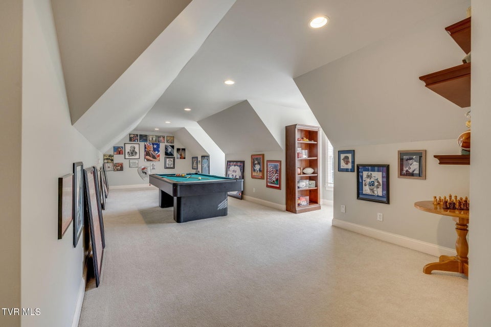 Photo #57: 1 Honeysuckle Court