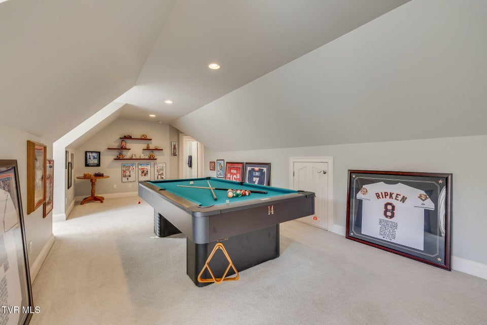 Photo #59: 1 Honeysuckle Court