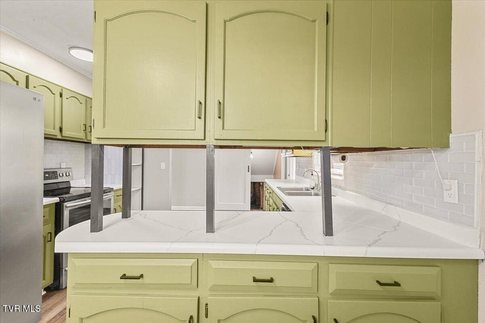 Photo #8: 116 Byrd Street