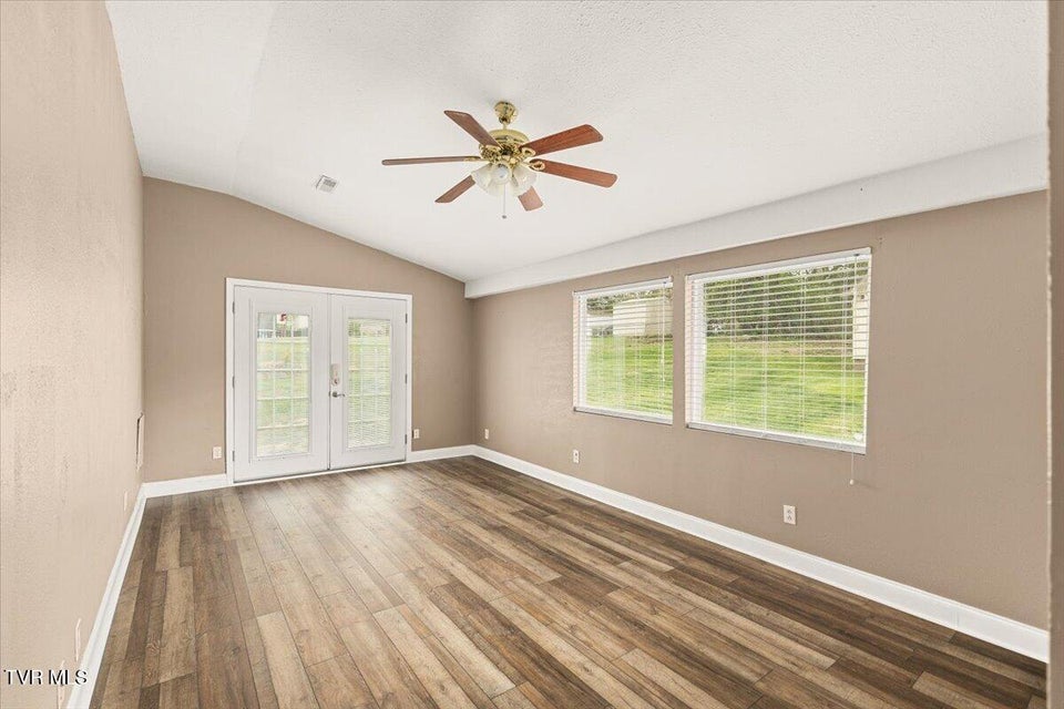 Photo #14: 116 Byrd Street