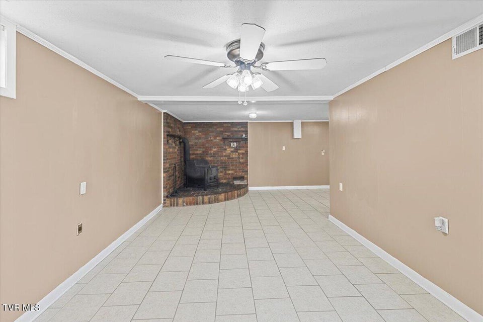 Photo #28: 116 Byrd Street