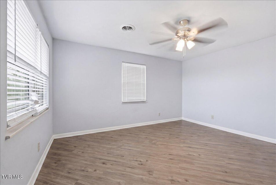 Photo #6: 1698 Elgin Drive