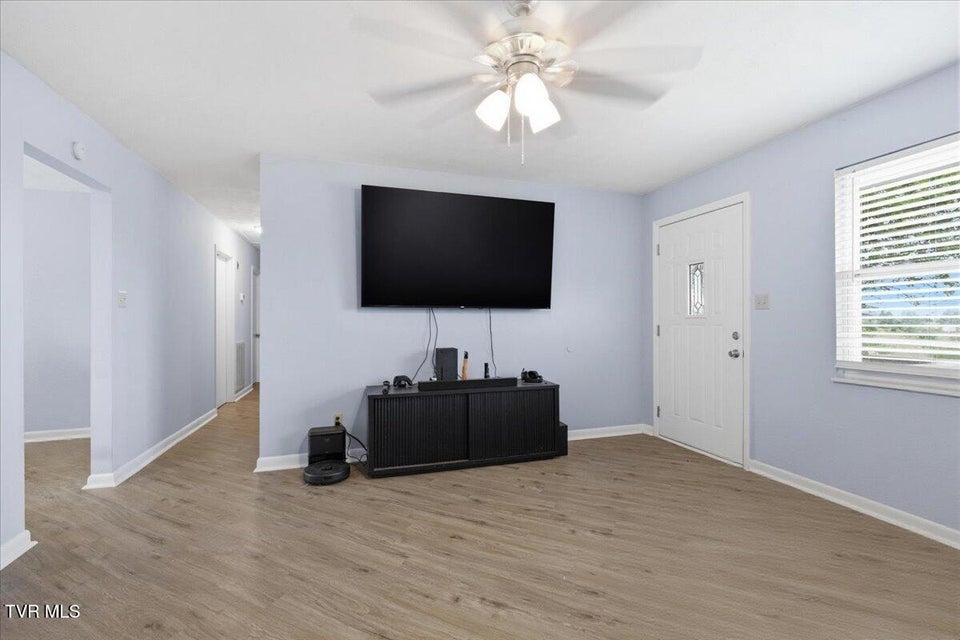 Photo #7: 1698 Elgin Drive