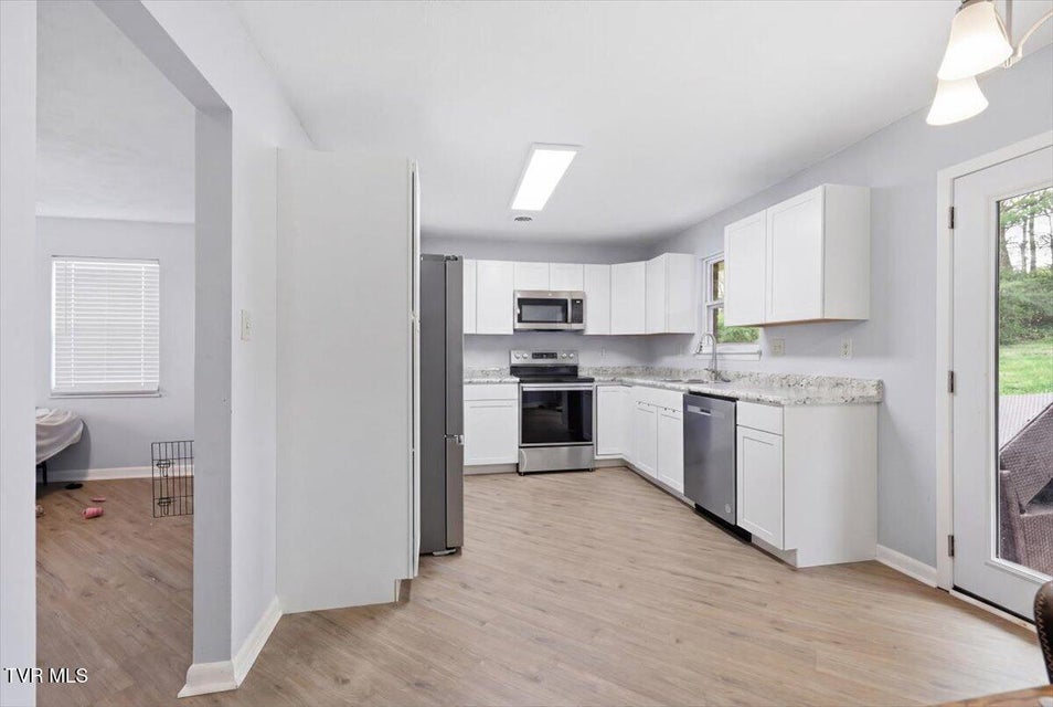 Photo #9: 1698 Elgin Drive