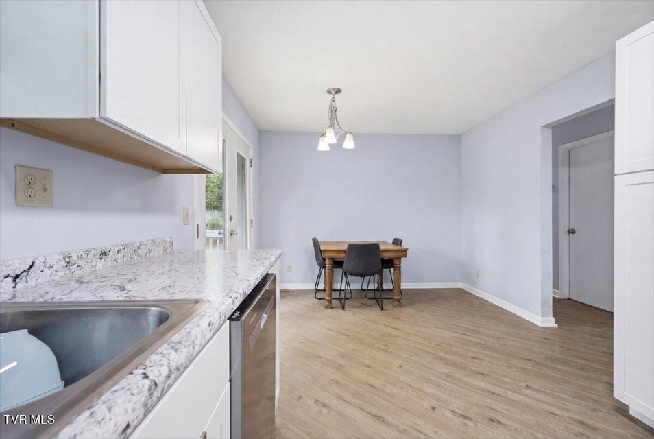 Photo #10: 1698 Elgin Drive