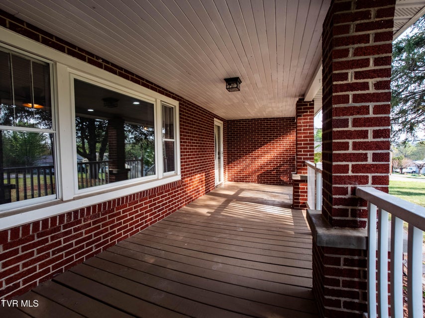 Photo #2: 218 Messick Avenue